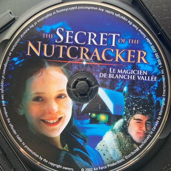 Two DVD movies Secret Nutcracker and A Christmas Carol (Sealed new) - Picture 3 of 3
